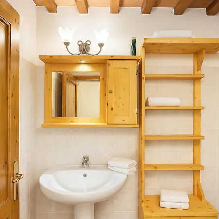 42 Cozy Amiata Escape Private Pool, Fast Wi-fi & Free Parking *